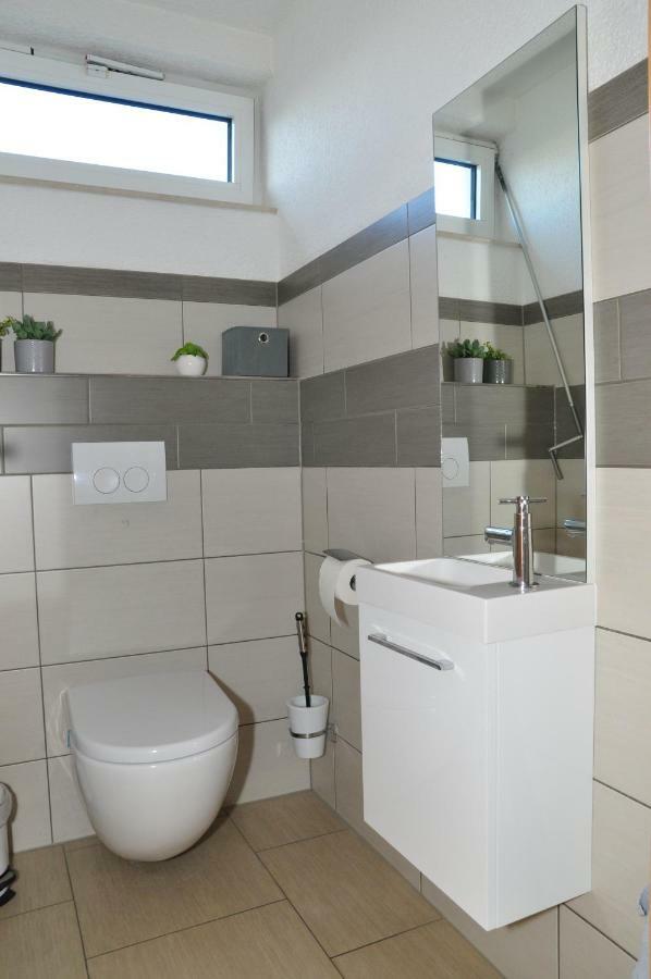 N37 -Modern Eingerichtete Zimmer In Ruhiger Lage Aldingen  Luaran gambar